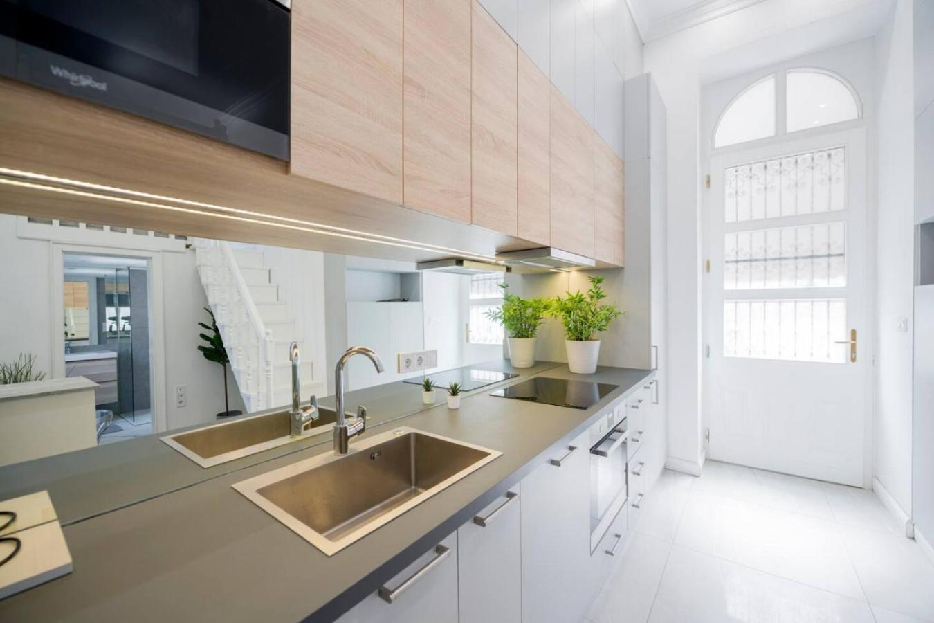 Studio Inn - Palace District Budapest Extérieur photo